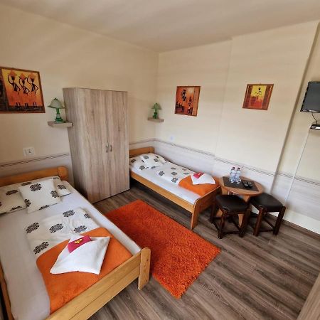 Bed and Breakfast Irena à Korbielów Extérieur photo