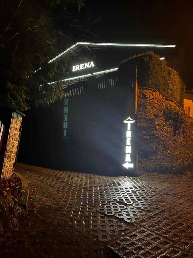 Bed and Breakfast Irena à Korbielów Extérieur photo